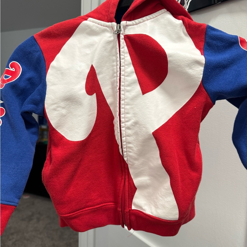 Philadelphia Phillies hoodie